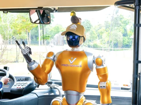 Robot hình người VinDynamics thử nghiệm thực tế ở Vinpearl Safari Phú Quốc: Bước tiến dài của trí tuệ nhân tạo Việt Nam