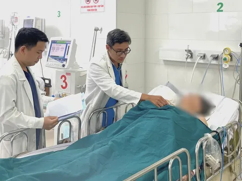 Hành trình hồi sinh kỳ diệu của cô gái 19 tuổi mắc căn bệnh ‘tự mình tấn công mình’