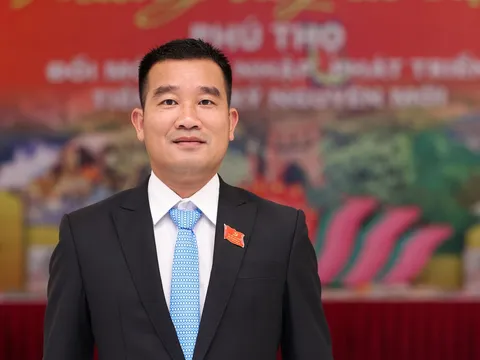Bí thư xứ Mường và hành trình phát triển quê hương qua công nghệ truyền thông số
