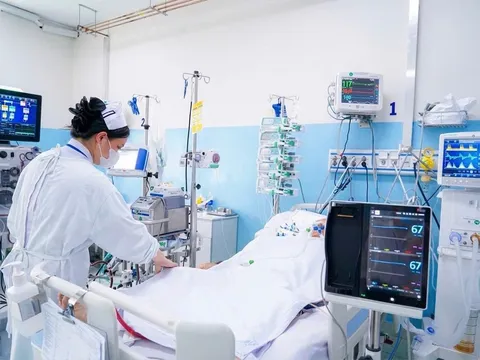 Cụ ông 72 tuổi ngừng tim hồi phục gần như hoàn toàn nhờ kỹ thuật E-CPR