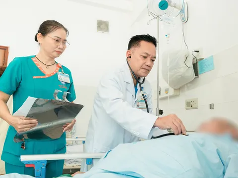 Cụ ông 78 tuổi thoát cửa tử sau khi vỡ động mạch chủ ngực