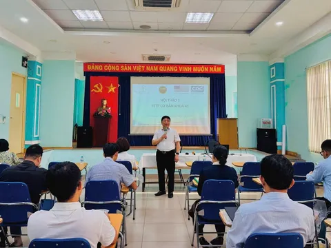 Cán bộ y tế tuyến cơ sở được đào tạo dịch tễ học thực địa để nâng năng lực phòng chống dịch