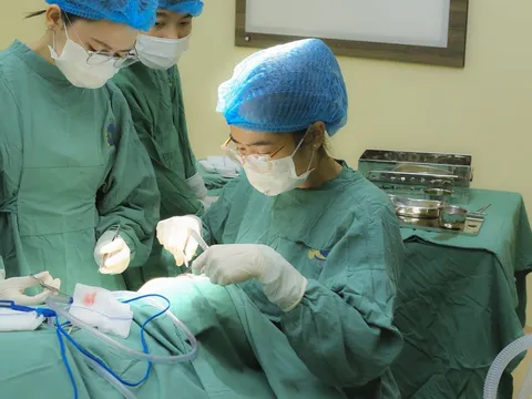 Phát hiện ung thư da từ vết loét nhỏ trên mặt kéo dài nhiều năm