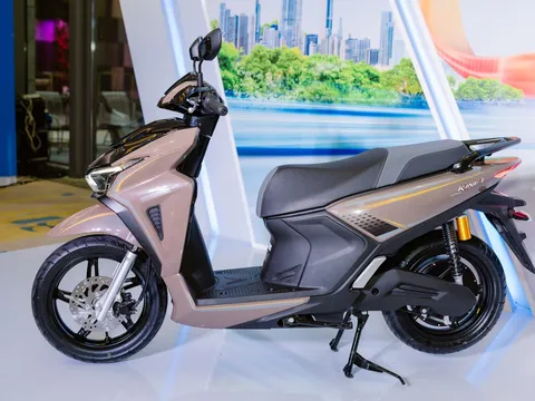 Đi xa 145 km, đổi pin trong 1 phút: Xe máy điện VinFast Kinet mở rộng ‘bản đồ cuối tuần’ của giới trẻ
