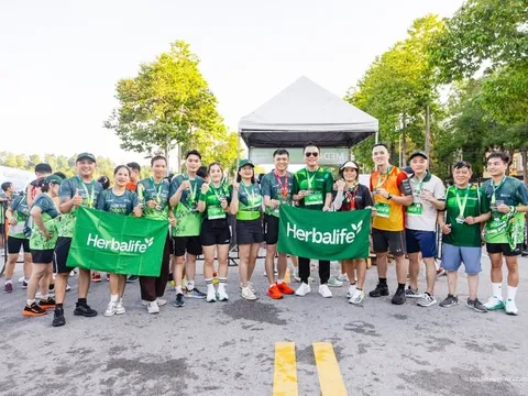 Herbalife Việt Nam tiếp tục phối hợp với VnExpress để khuyến khích lối sống lành mạnh với tư cách là Nhà tài trợ Kim cương cho giải VnExpress Marathon Grand Tour Nghệ An 2026