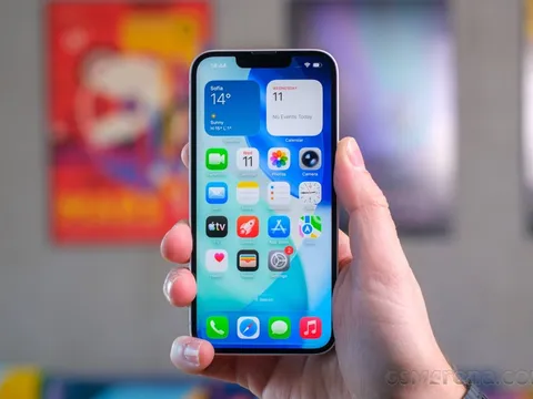 iPhone 18e hé lộ trang bị tối giản để tiếp tục lên ngôi vua giá rẻ