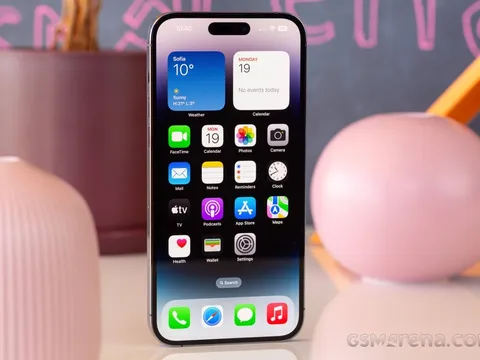 Giá xăng hôm nay  6/10: Xăng E5, E10 duy trì ở mức trên dưới 27.000 đồng/lít, iPhone 14 Pro Max ra sao?