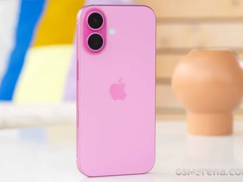 Giá xăng dầu trưa 29/10: Dầu thế giới tăng mạnh, trong nước dự báo tăng chiều nay, iPhone 16 không đắt