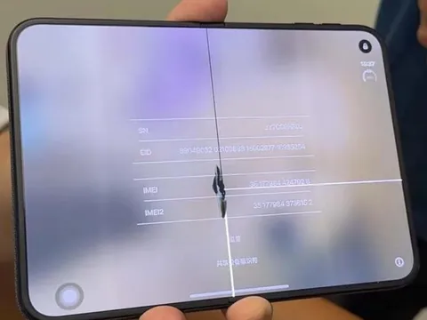 Hé lộ nguyên nhân nứt màn hình trên iPhone Duo và chi phí sửa chữa đắt đỏ
