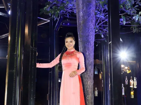 Á hậu Hà Linh thăng hạng nhan sắc trong sự kiện Party and Fashion "Đêm huyền diệu"