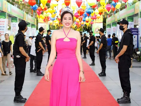 Nhan sắc quý phái của Hoa hậu Nguyễn Thị Hân tại đêm chung kết Miss Asian