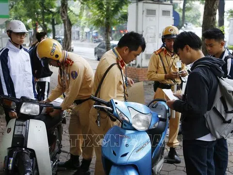 Ra quân thực hiện cao điểm bảo đảm trật tự, ATGT cho học sinh từ ngày 1/10 đến hết ngày 31/10/2024