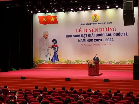 Tuyên dương học sinh đoạt giải quốc gia, quốc tế năm học 2023-2024 là con cán bộ, công chức, viên chức, lao động