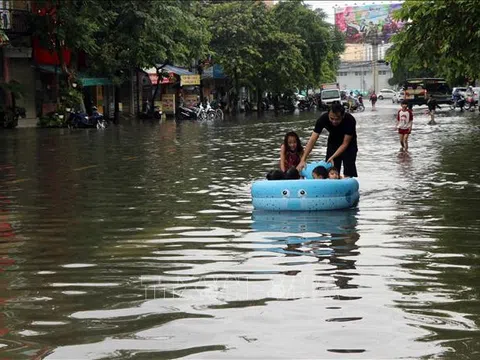 Thủ tướng Chính phủ chỉ đạo chủ động ứng phó, khắc phục nhanh hậu quả mưa lũ ở Trung Bộ