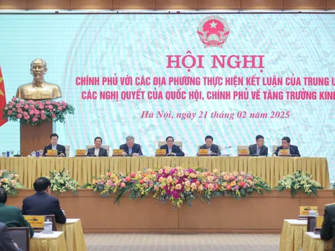 Thủ tướng: Phải tăng trưởng cao, bền vững liên tục từ nay tới 2045