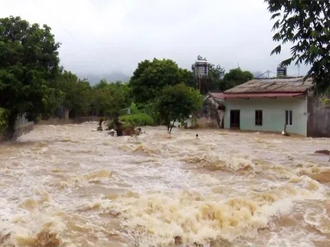 Tập trung ứng phó khẩn cấp với mưa lũ trên lưu vực sông Cả