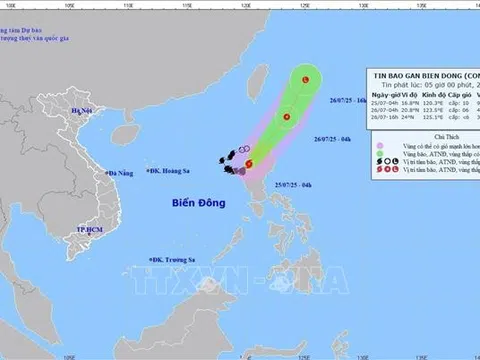 Bão số 4 đổ bộ vào đảo Luzon (Philippines); trên biển mưa dông, sóng lớn