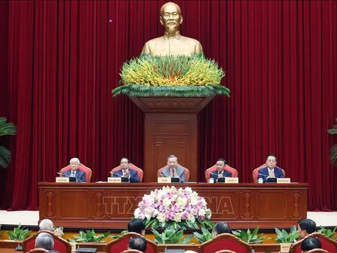 Tổng Bí thư: Trí thức, nhà khoa học, văn nghệ sỹ tiếp tục là lực lượng tiên phong mở đường cho dân tộc tiến lên mạnh mẽ
