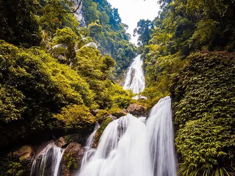 Ba dòng thác đẹp ở Tuyên Quang trong đề cử ‘Top 7 thác nước ảo diệu’