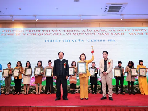 CEO Lý Thị Xuân - CERABE SPA được vinh danh thương hiệu Vì Sức khỏe - Sắc đẹp Việt Nam
