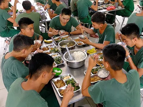 Để bộ đội ăn ngon, ăn hết tiêu chuẩn