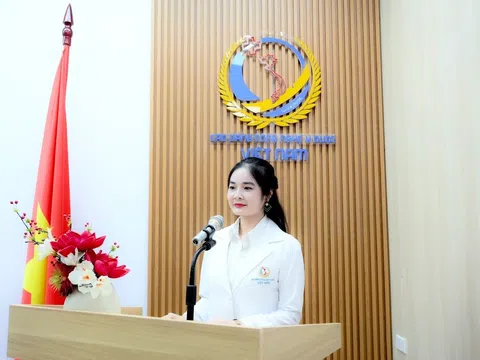 CEO Phượng Beauty Center: Nỗ lực không ngừng để trở thành người đào tạo giỏi trong ngành làm đẹp