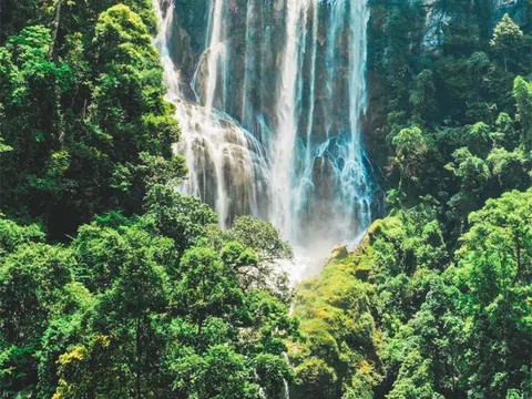 Vẻ nguyên sơ, hoang dại ở ngọn thác khó chinh phục bậc nhất núi rừng Tuyên Quang