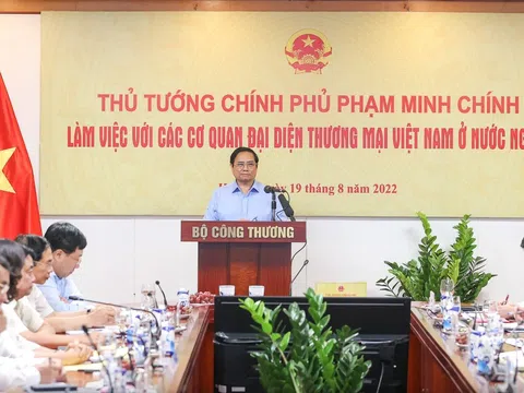 Thủ tướng: Các thương vụ cần phát huy vai trò "tiền tuyến", thúc đẩy đa dạng hóa thị trường và chuỗi cung ứng