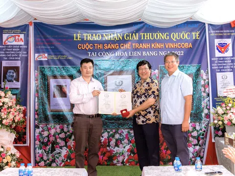 NNUT. Phạm Hồng Vinh đạt giải thưởng Quốc tế về sáng chế và sở hữu trí tuệ tại Liên bang Nga