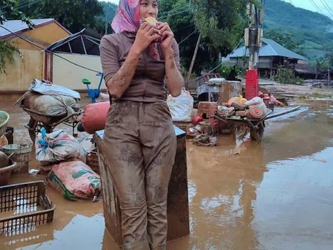 Chuyện làng - Chuyện phố: "Hoa hậu của vùng lũ" Hoàng Minh Diệp