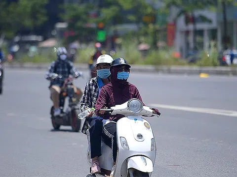 Nắng nóng tiếp tục ở nhiều nơi, mưa lớn cục bộ tại Bắc Bộ và Nam Bộ