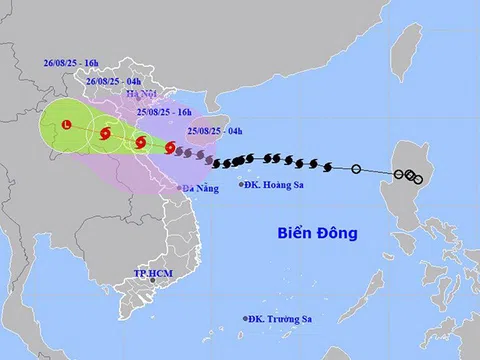 Bão số 5 mạnh cấp 14 áp sát đất liền, Bắc Bộ và Trung Bộ mưa to