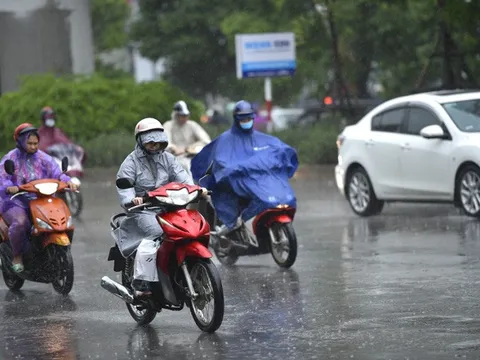 Ngày 12/9, Bắc Bộ và Thanh Hóa tiếp tục có mưa dông
