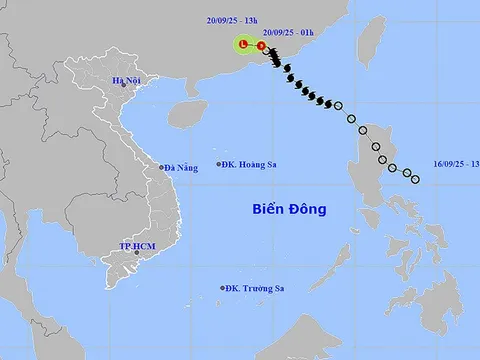 Ngày 20/9, Áp thấp nhiệt đới suy yếu, không còn ảnh hưởng trực tiếp đến Việt Nam