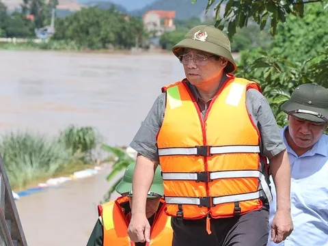 Triển khai đồng bộ, quyết liệt các giải pháp khắc phục hậu quả thiên tai sau bão số 11