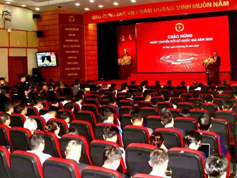 “Chuyển đổi số: Nhanh hơn - hiệu quả hơn - gần dân hơn”