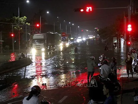 Ngày 5/12, Bắc Bộ không khí lạnh tăng cường yếu, cảnh báo mưa lớn ở miền Trung