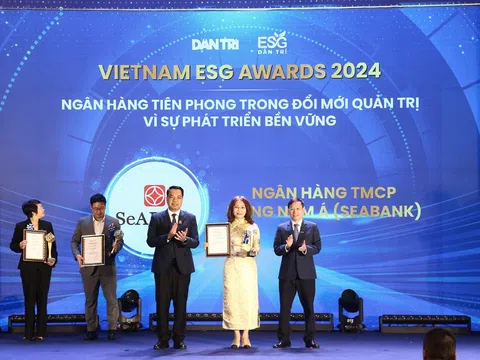 SeABank được vinh danh “Ngân hàng tiên phong trong đổi mới quản trị vì sự phát triển bền vững”