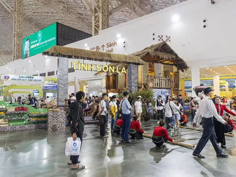 “Sàn diễn” khổng lồ của đặc sản vùng miền: Hành trình khám phá “Việt Nam thu nhỏ” giữa lòng VEC