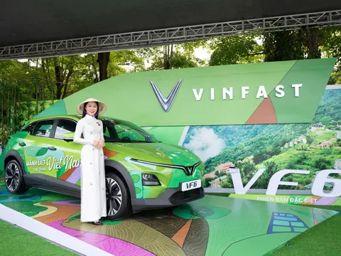 Chủ xe nói về VinFast VF 6: Công nghệ dày đặc, xứng đáng xe bán chạy nhất phân khúc