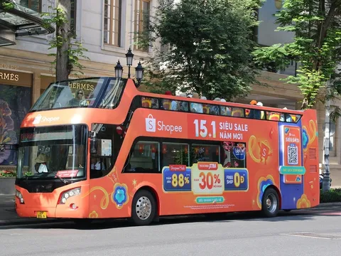 Đón 2026, Shopee “chịu chơi” với bao lì xì khổng lồ phủ sóng khắp phố