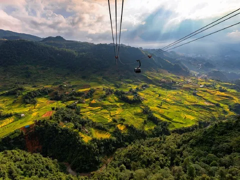 Cáp treo Fansipan – một thập kỷ đưa du lịch Sa Pa vươn tầm thế giới