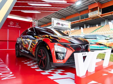 VinFast VF 7 qua trải nghiệm người dùng: “Chiếc SUV khiến nhiều chị em muốn đổi xe ngay”