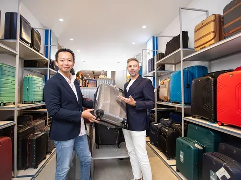 Giải pháp quà tặng vali doanh nghiệp cao cấp cho đối tác và khách hàng