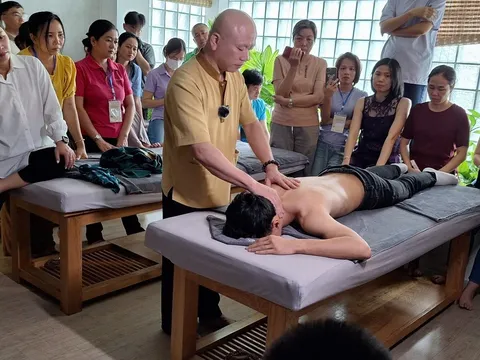 Phương pháp chăm sóc cơ thể không dùng thuốc: Khi thư giãn gặp gỡ nhịp sống hiện đại