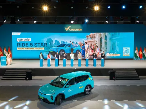 Bước đi mới của Green SM: Taxi điện Green SM Limo ra mắt tại Ấn Độ