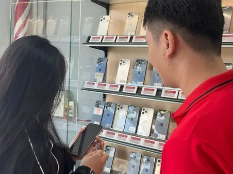 TOP iPhone cũ đáng mua cho sinh viên mùa Back to School