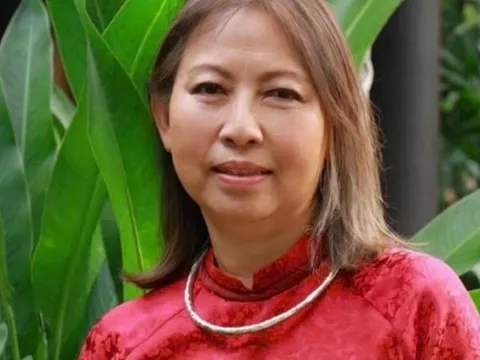 Họa sĩ Diệu Thúy nhận lời mời đến Hàn Quốc tham dự Triển lãm Liên kết Việt - Hàn 2026