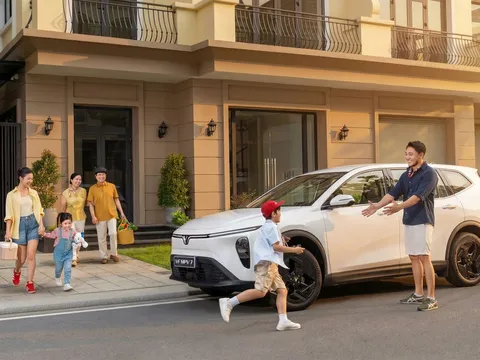 Rộng rãi, vận hành êm, thêm ưu đãi tới 9%: Công thức “chiều” cả gia đình của VF MPV 7