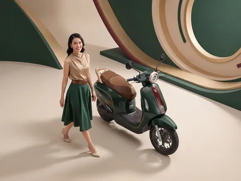Evo Grand Premia và Evo Grand Limited: Cốp 35 lít, đi xa tới 262 km, giá từ 24,9 triệu đồng